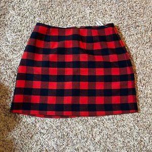 Old Navy Buffalo Check skirt-size 4